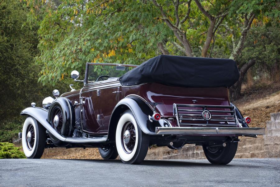  Cadillac V16 All-Weather Phaeton by Fisher 1932 года  (фото 3 из 16)